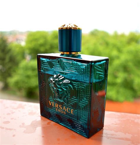 what does versace eros edt smell like|Versace Eros vs eau fraiche.